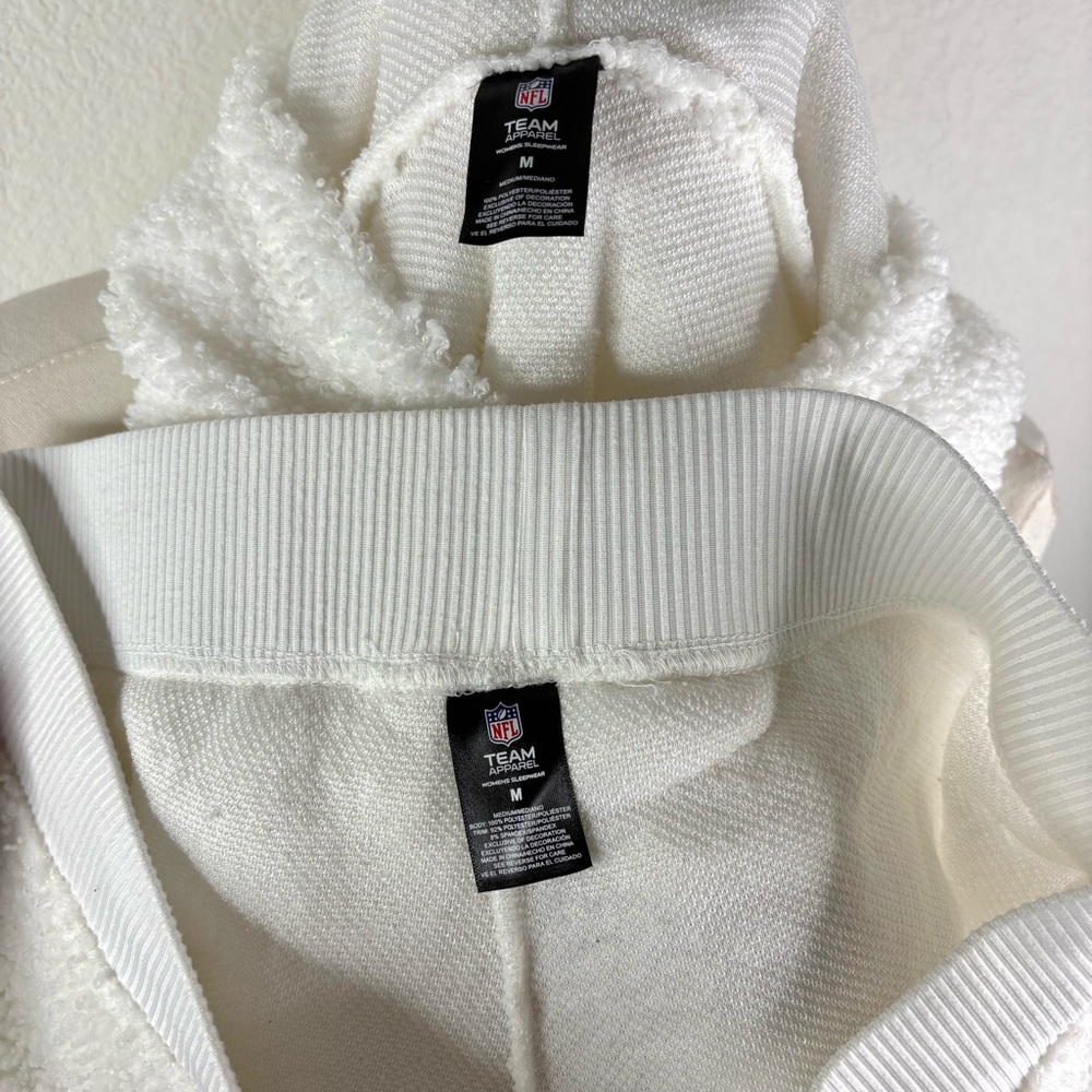 San Francisco 49ers White Sherpa Lounge Set Hoodie Shorts NFL Women’s M - Picture 8 of 13